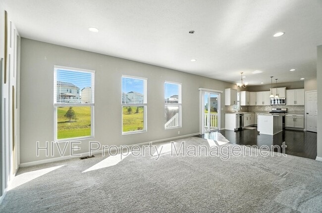 Building Photo - 6888 Lady Abigail Dr