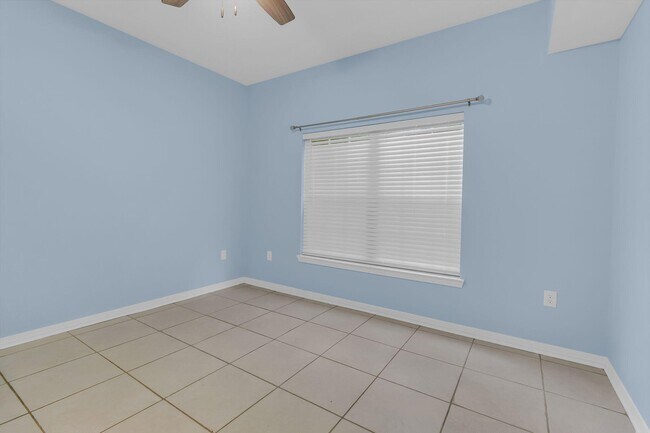 Building Photo - 1501 Partin Dr N