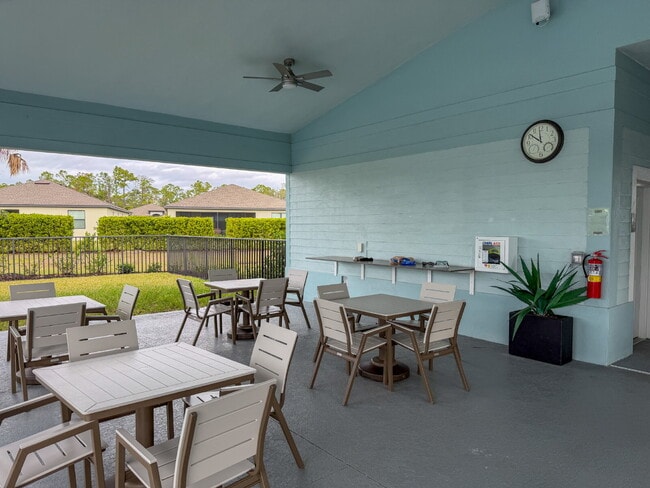 Building Photo - 3 Bedrooms | 2 Bathrooms | 2-Car Garage | Biscayne Landing – Gated Community