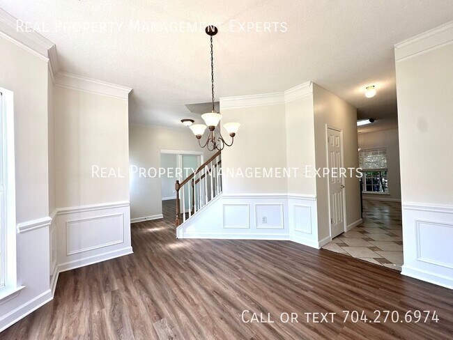 Building Photo - 4775 Covington Dr NW