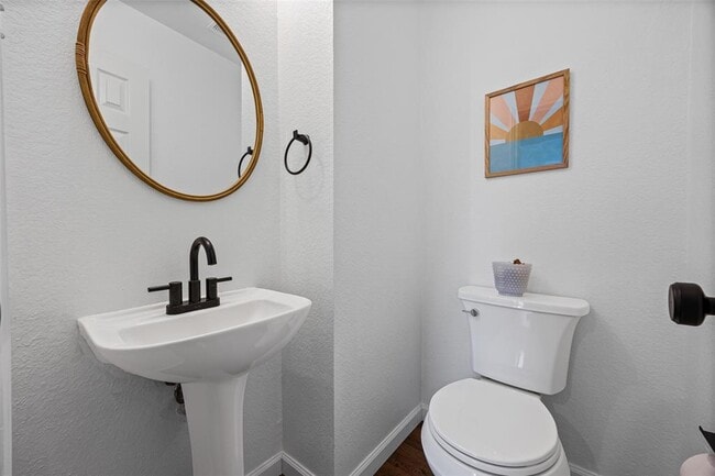 Building Photo - 408 Shep St