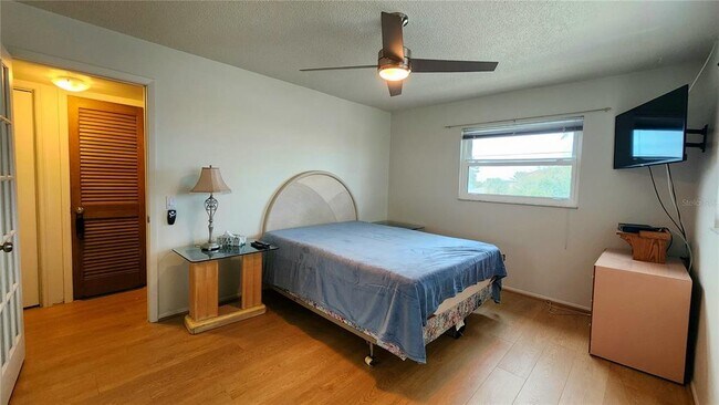 Building Photo - 3575 Gulf Blvd