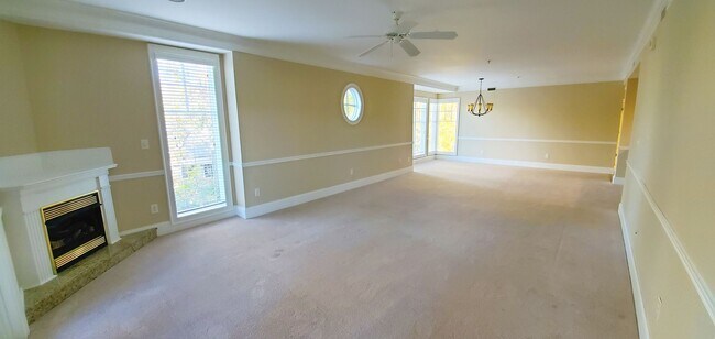 Building Photo - COMING SOON! Myrtle Beach - 3 Bedroom / 3 ...
