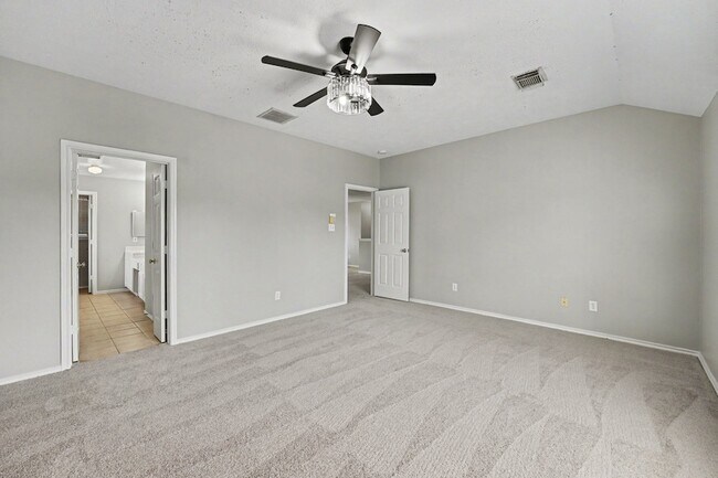 Building Photo - 5402 Timbers Quail Dr