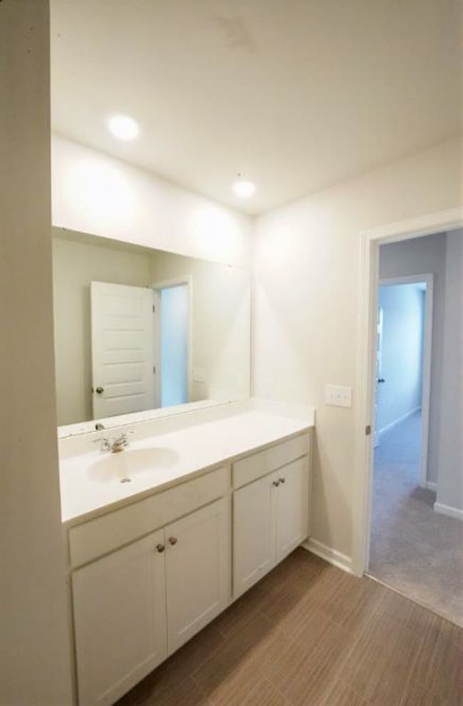 Building Photo - Beautiful 5BR Rincon Home with Open Floorplan & Loft Space