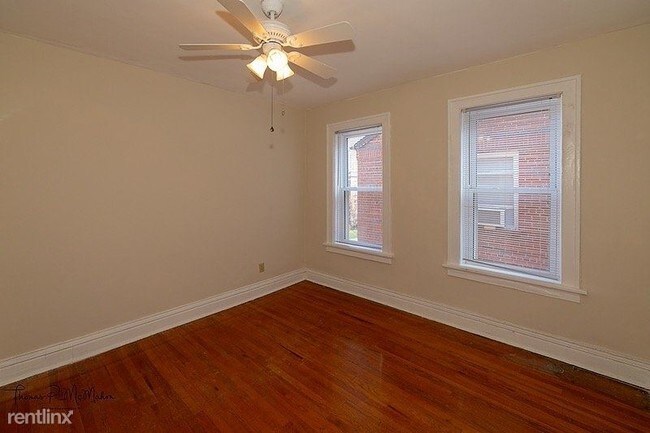 Building Photo - 6300 Southwood Ave