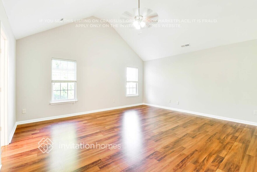 Building Photo - 2445 Reid Oaks Dr