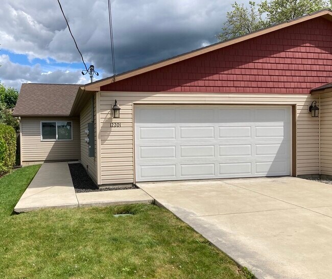 Building Photo - 12201 E Boone Ave