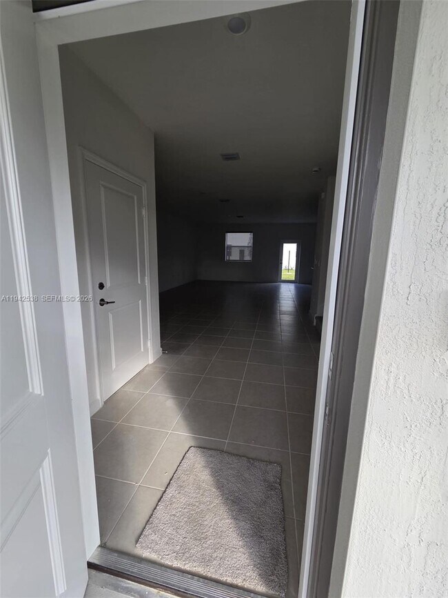 Building Photo - 16303 SW 147th Ave