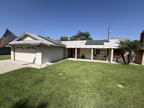 Building Photo - 12461 Vivienda Ave