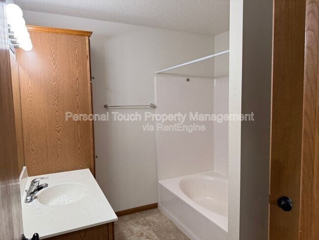 Building Photo - 2380 5th St W