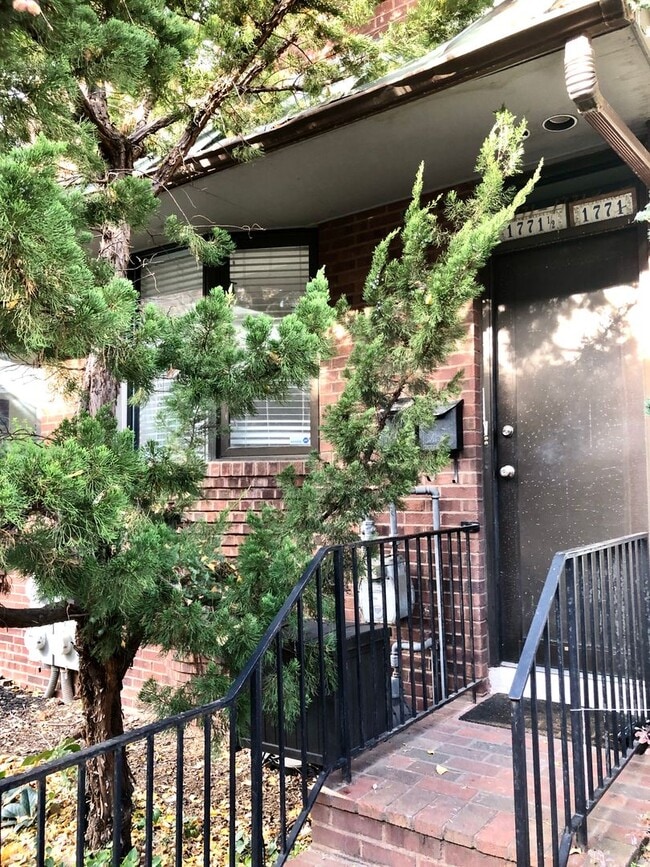 Building Photo - 1771 Swann St NW