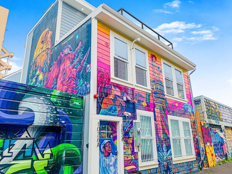 Building Photo - 1030 Capp St