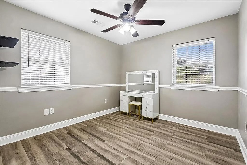 Building Photo - 2413Bobwhite dr