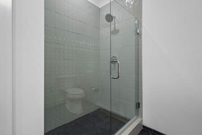 Building Photo - 500 Merritt Ave