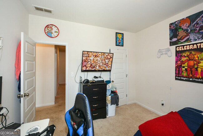 Building Photo - 2610 Ravencliff Dr