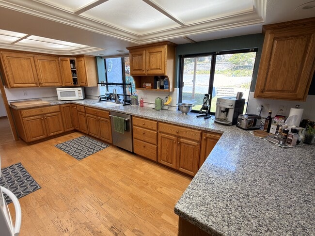 Building Photo - 9062 Stargaze Ave