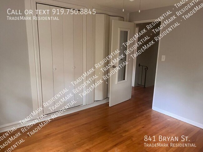 Building Photo - 841 Bryan St