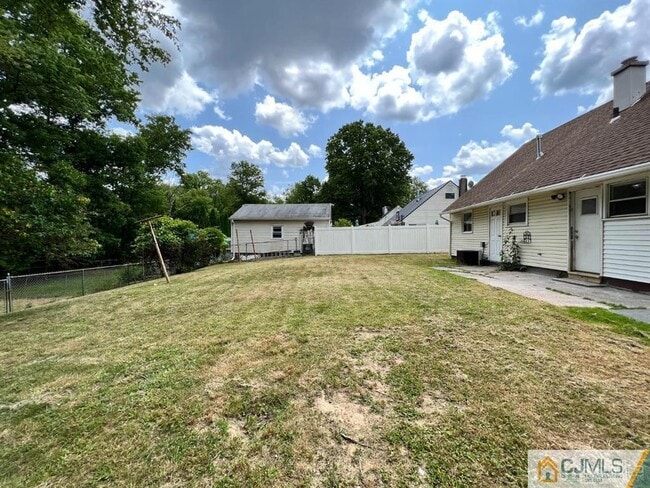 Building Photo - 1008 Terrace Blvd