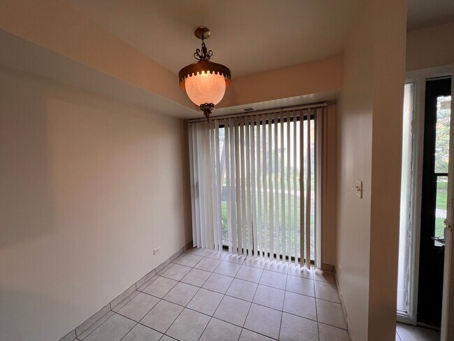 Building Photo - 951 Wilshire Ct