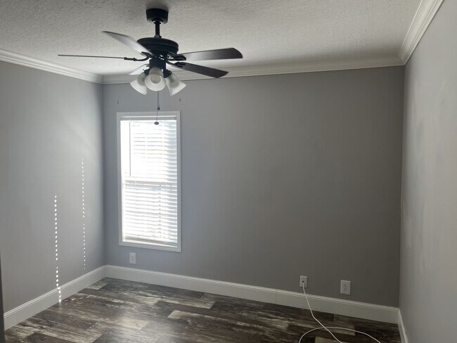 Building Photo - 3119 Wiley Ave