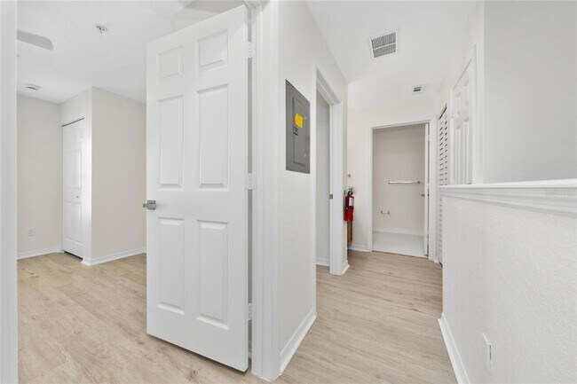 Building Photo - 2611 Gala Rd N