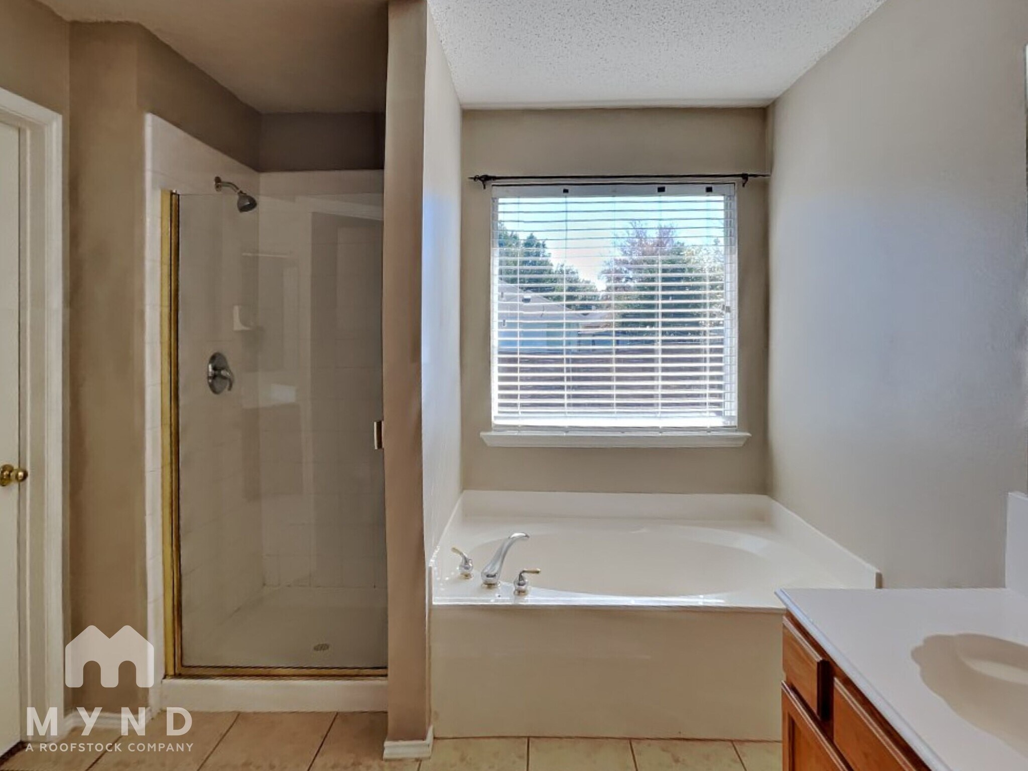 Building Photo - 5505 Stonemoss Dr