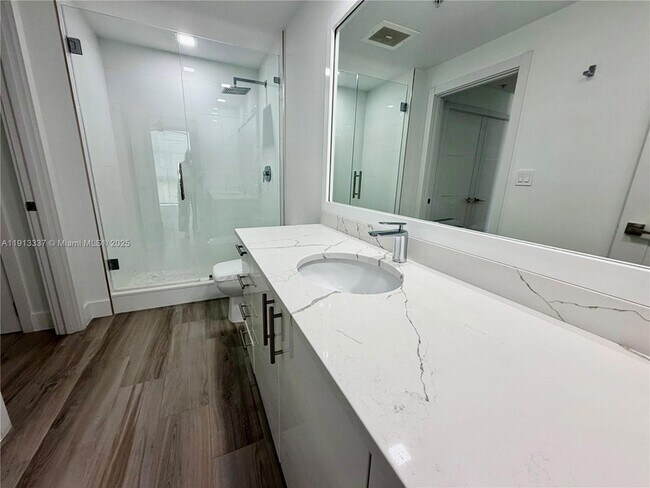 Building Photo - 550 Okeechobee Blvd