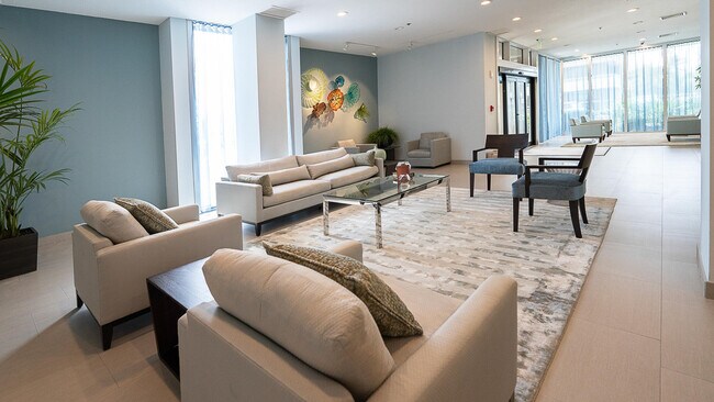 Building Photo - 5540 N Ocean Dr