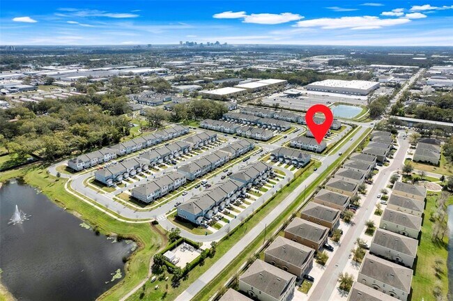 Building Photo - 3270 Water Sprite St