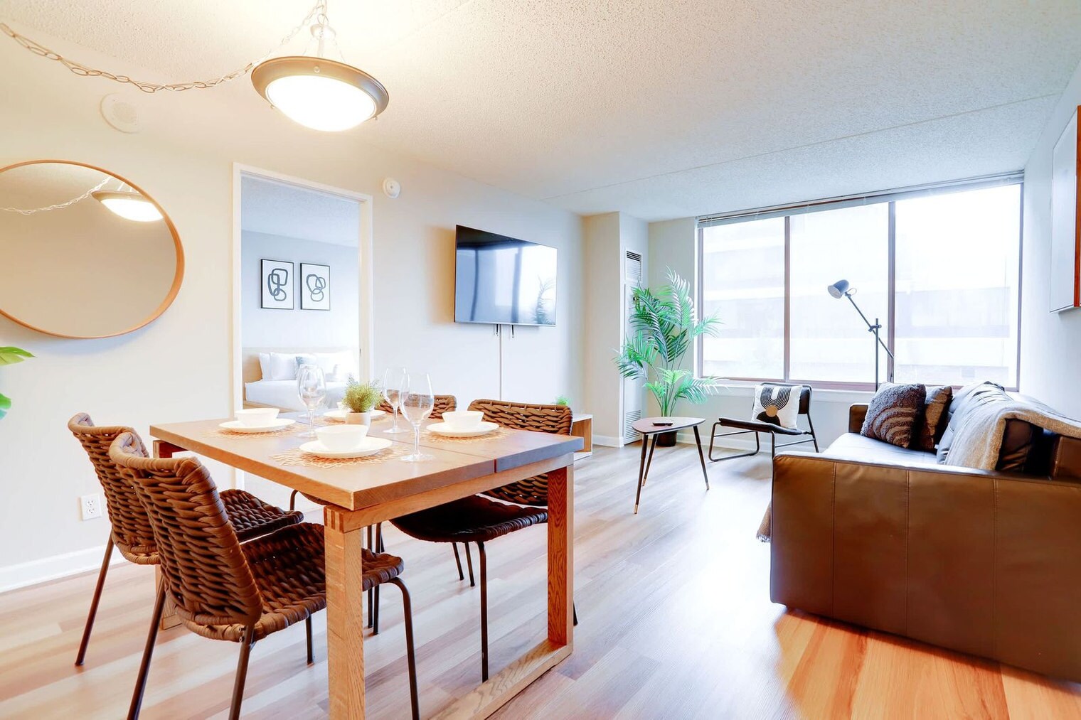 Building Photo - 401 12th St S