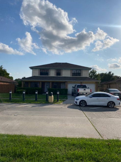 Building Photo - 692 Wall Blvd