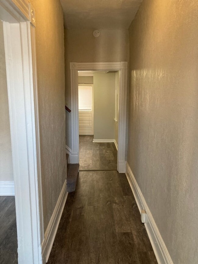 Building Photo - 211 Southern Ave