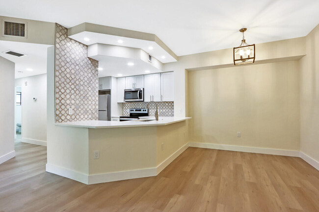 Primary Photo - 2724 Anzio Ct