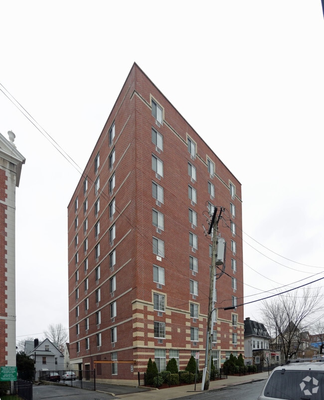 Building Photo - Unity Gardens