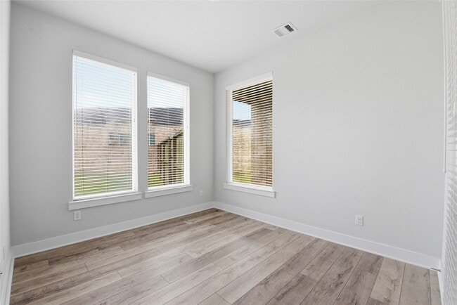 Building Photo - 3431 Mckinney Ridge Dr