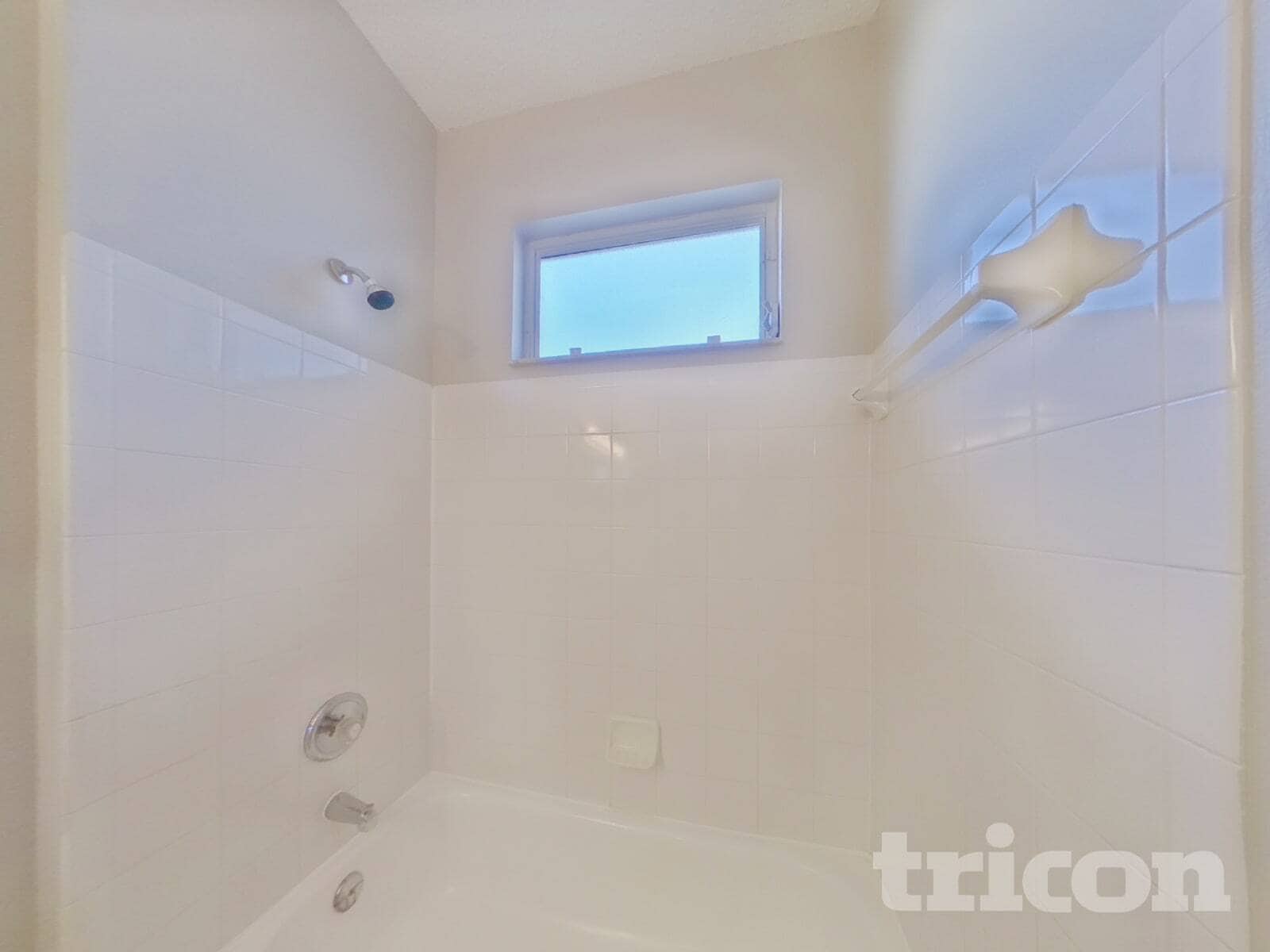 Building Photo - 10314 Goldenbrook Way