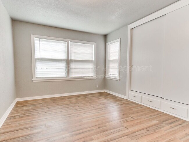 Building Photo - 3145 NW 47th St