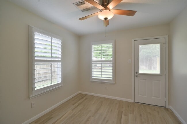 Building Photo - 23307 Leafstone Ln