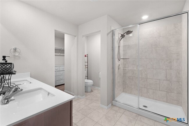 Building Photo - 1321 Lindsey Dr