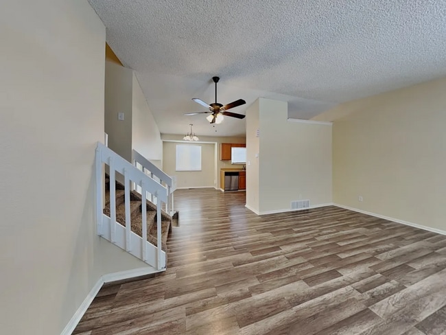 Building Photo - 3473 Foxridge Dr