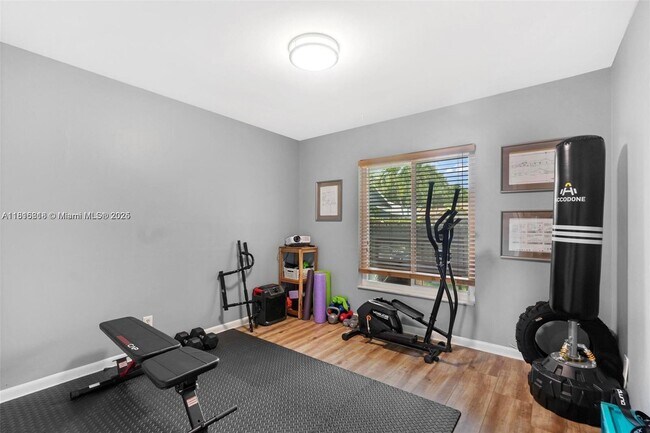 Building Photo - 301 NW 78th Ave