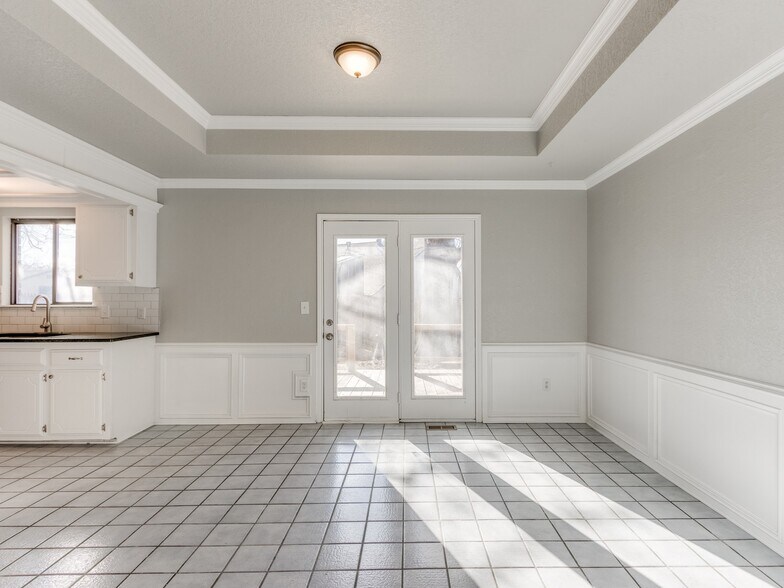 Building Photo - 509 Bluegrass Ln