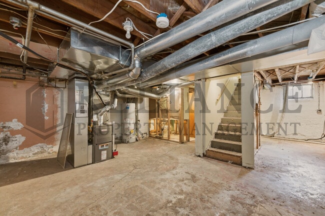 Building Photo - 101 N Belmont Pl