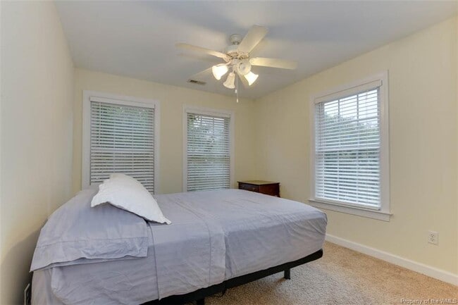 Building Photo - 4609 Town Creek Dr
