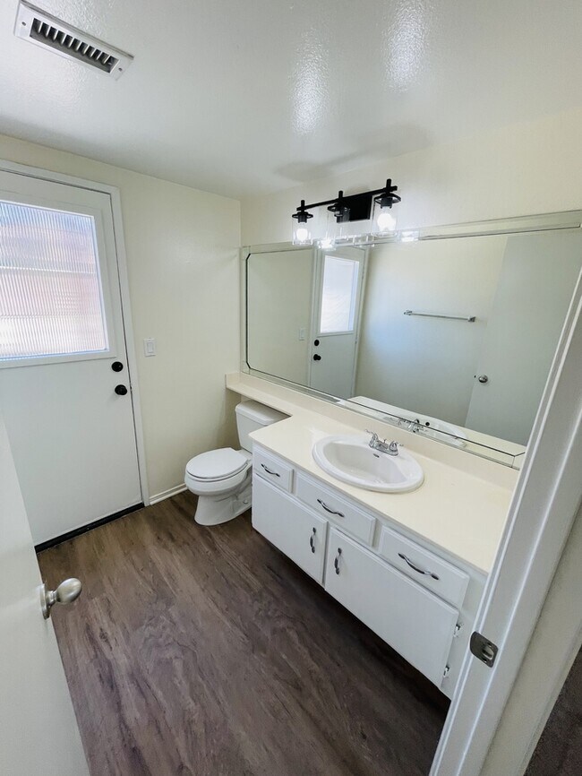 Building Photo - 25020 Jutland Dr