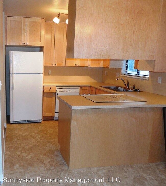 Building Photo - 3 br, 1.5 bath House - 5588 Pennsylvania Ave.