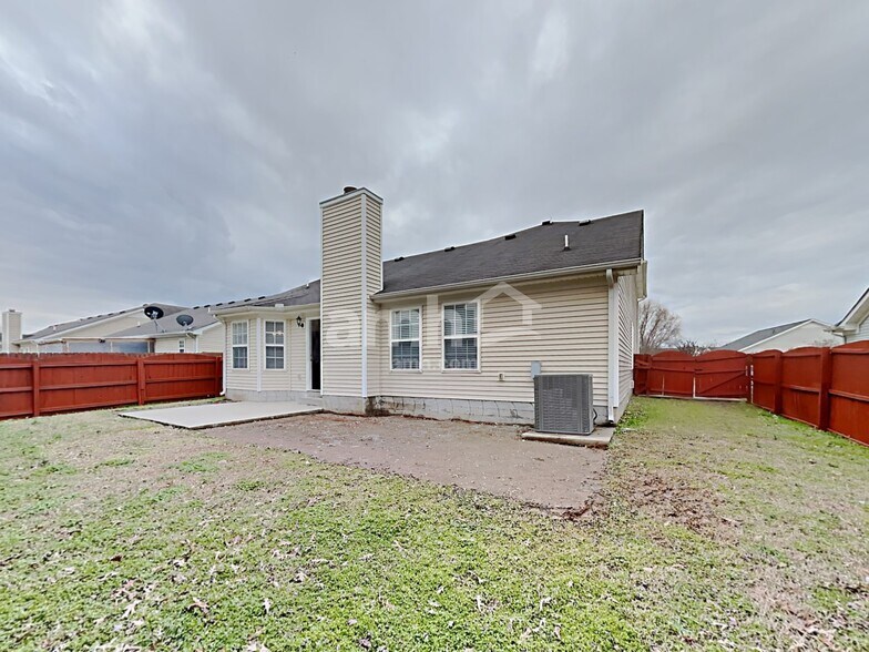 Building Photo - 1911 Odessa Ave