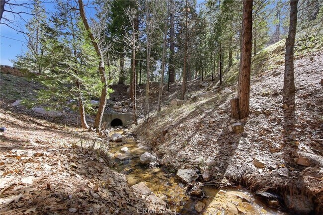 Building Photo - 528 Brentwood Dr