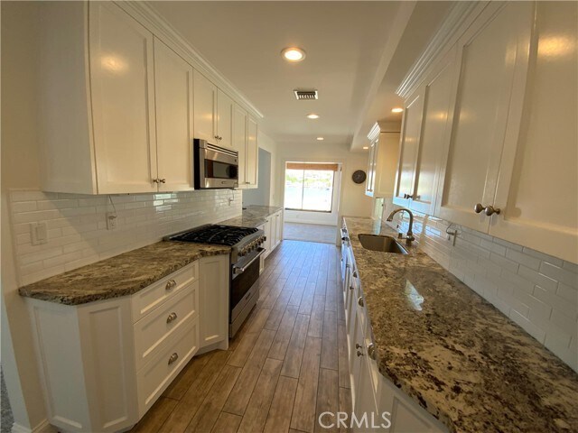 Building Photo - 2137 Channel Rd